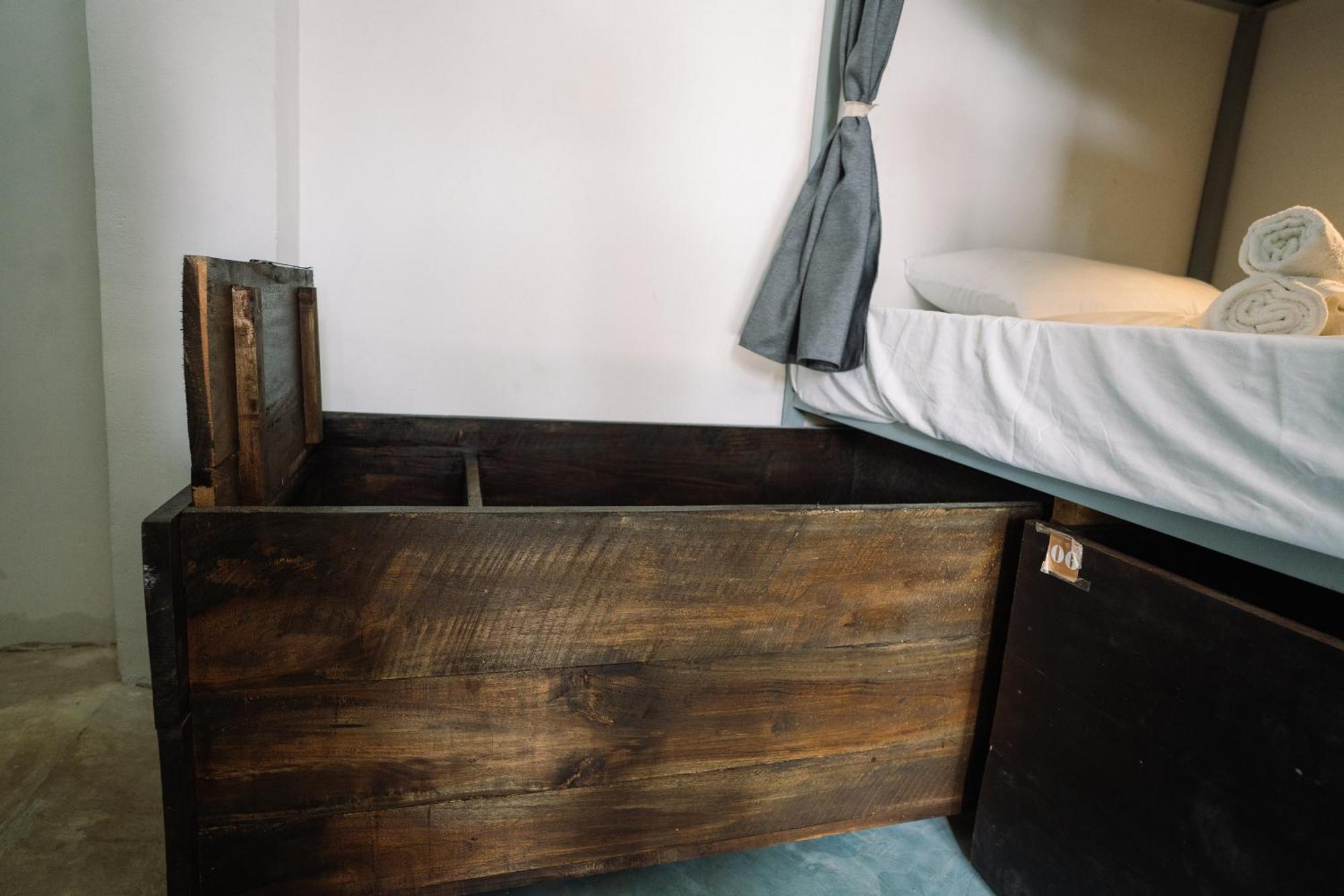 Chill Vibes Hiriketiya Hostel Диквела Екстериор снимка